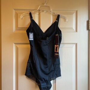 Gloria Vanderbilt Black Shaping Bodysuit, Medium Control, NWT, Size 2X